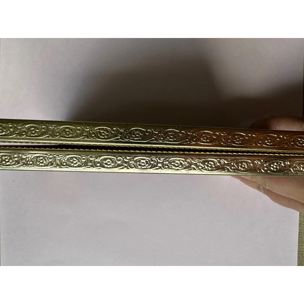 Vintage Ornate Gold Double Photo Frame Bifold‎ Standing Metal 5x7 Hinged 2-Way